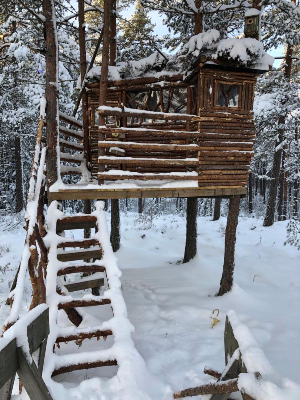 Timber Cottages With Jacuzzi And Sauna Near Lake Vaenern Karlstad Exterior photo